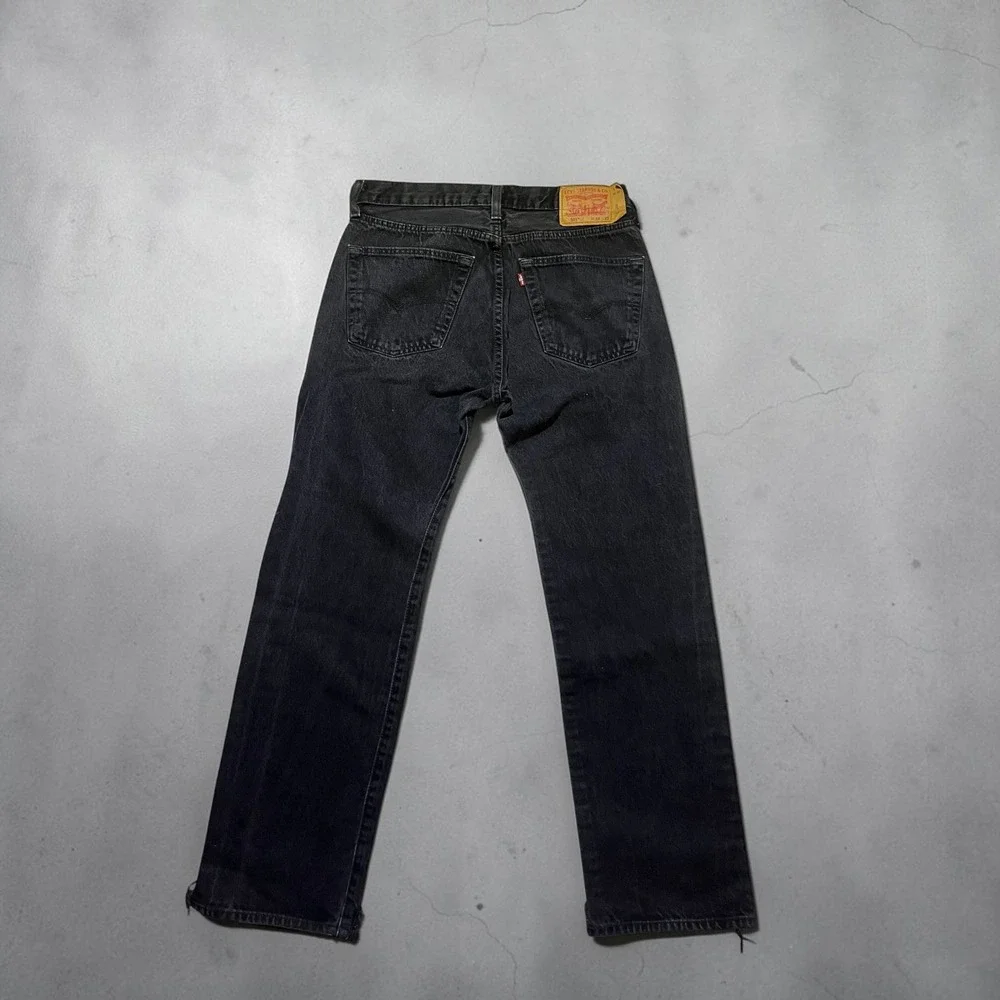 Levis 501 Mens Vintage Faded Black Straight Leg Button Fly Jeans 33x32